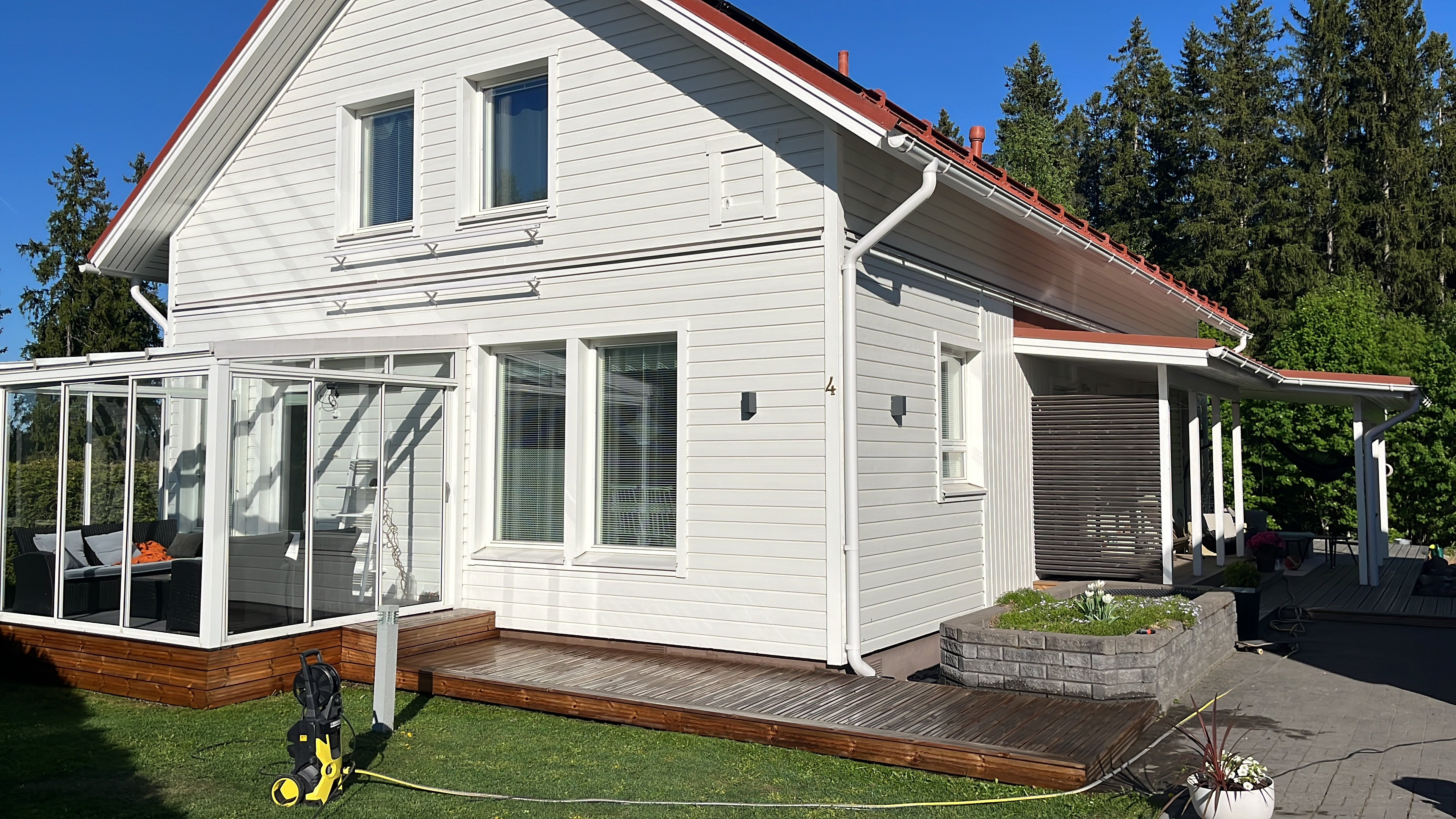 0DF30E73-AD21-4CC0-A0F7-2DA927AE879D